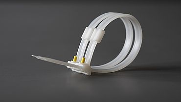 Containment Clip with Clip Conncetor Containment Clip with Clip Conncetor