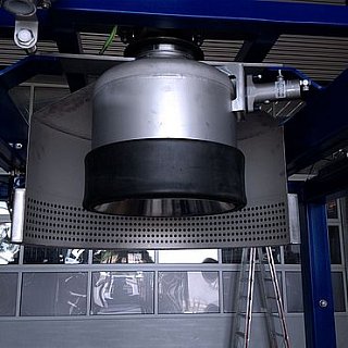 Tête de remplissage avec tuyau gonflable