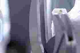 Obudowa z zamkiem zabezpieczającym