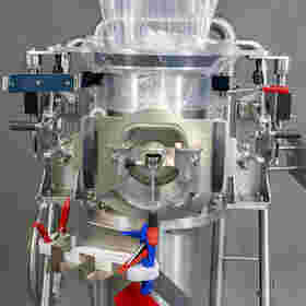 Liner connection system
